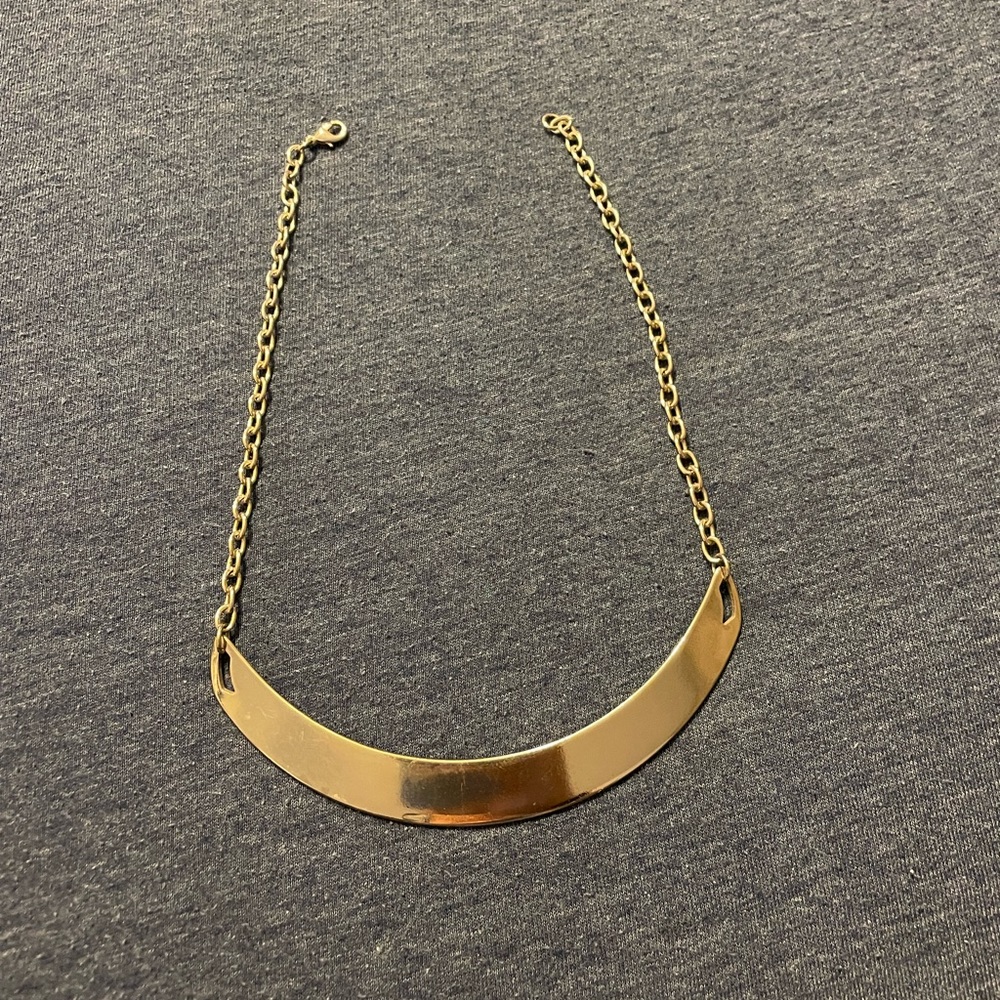 Choker like Necklace